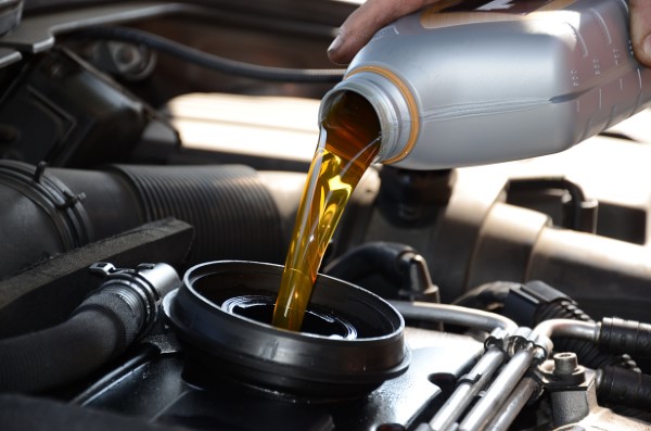 Fluid Additives - What Are They & How To Choose The Right One | D. Wells Automotive Service